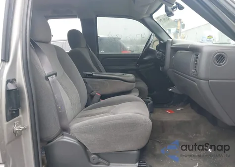 2005 Chevrolet Silverado 1500 Ls из США, поврежденный, VIN 2GCEC19T751379381